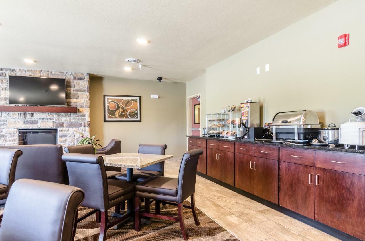 Cobblestone Inn&Suites - Ord Extérieur photo