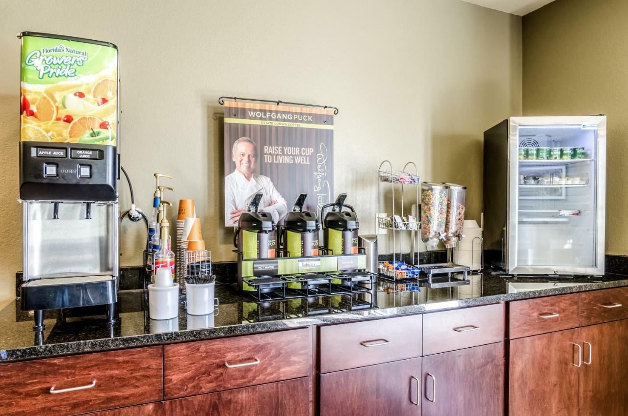 Cobblestone Inn&Suites - Ord Extérieur photo